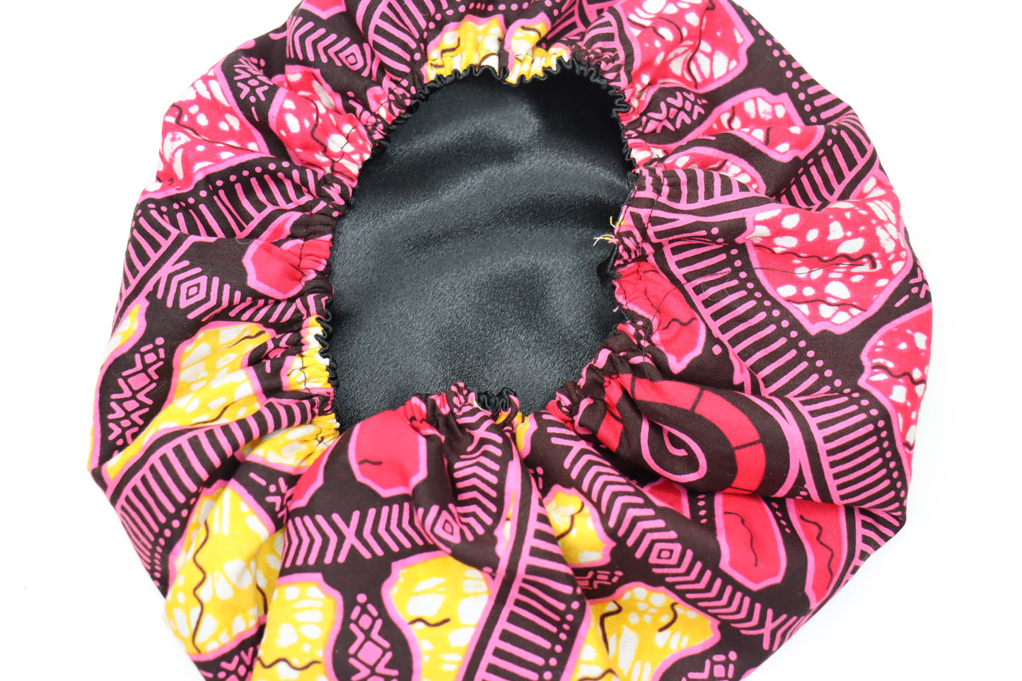 Bonnet en satin